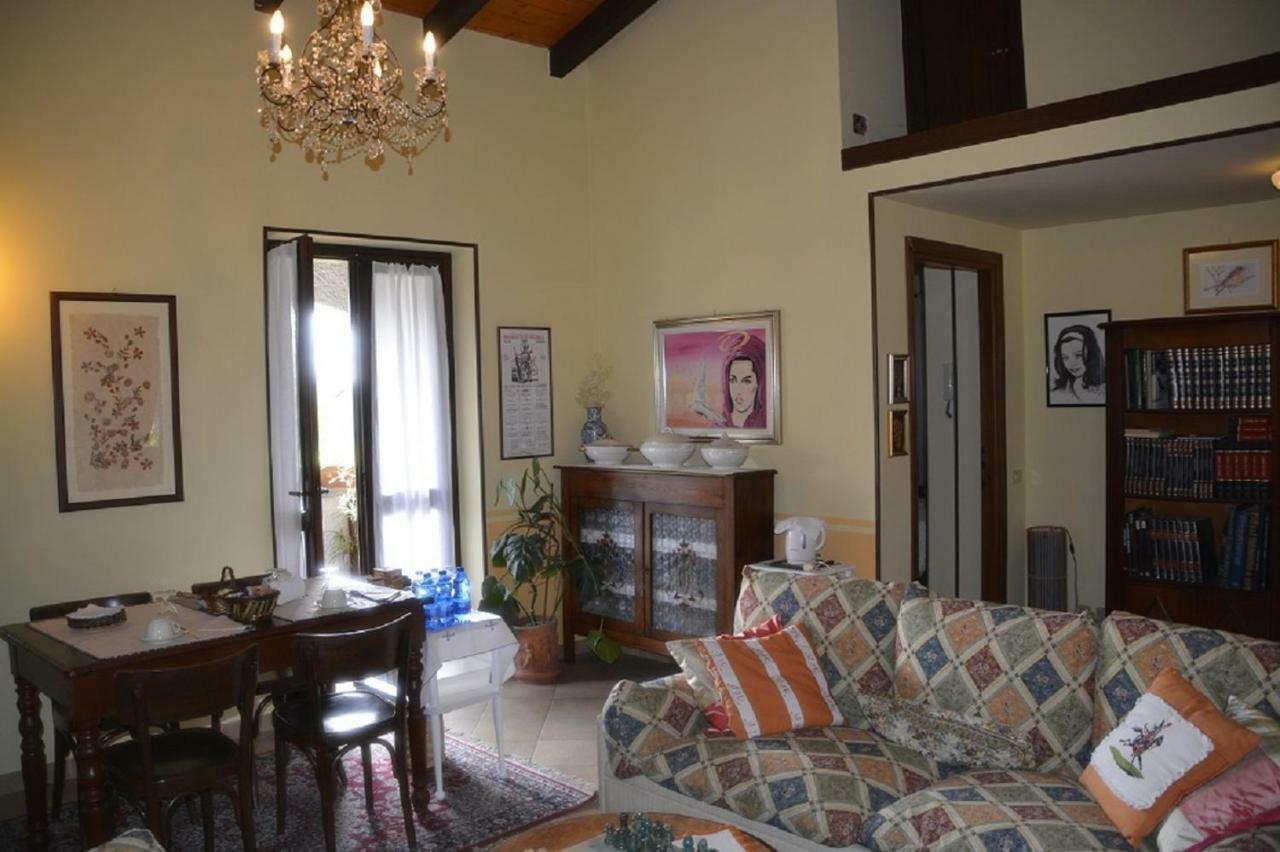 Il Laghetto Bed & Breakfast Torre Canavese Eksteriør bilde